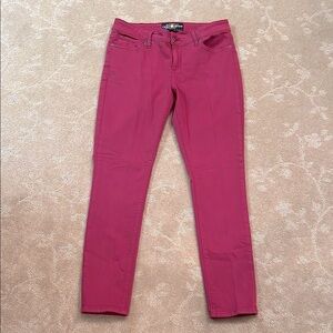 listing-status-banner